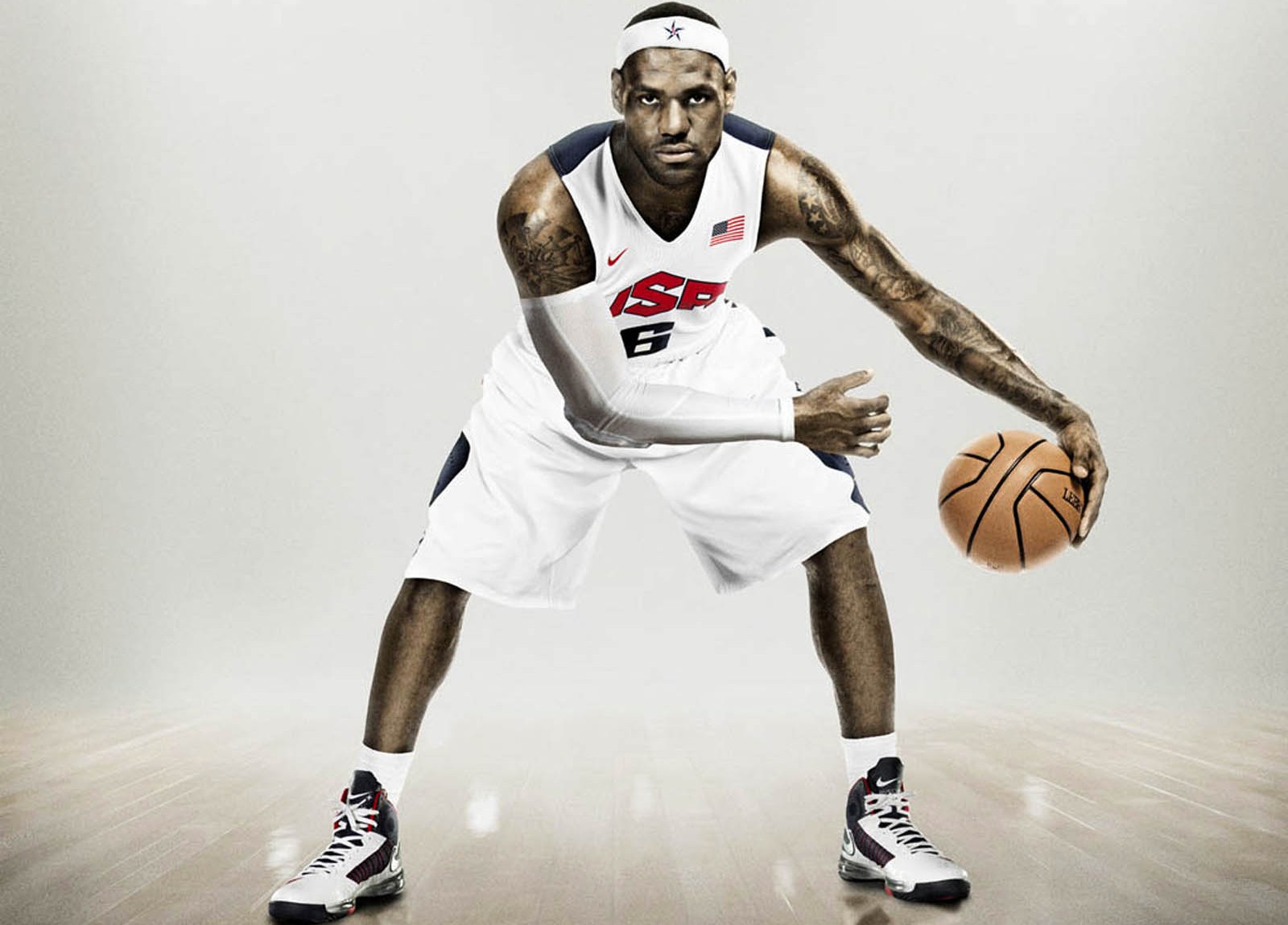 中超球队阵容分析：武汉三镇近期变化,（中超武汉三镇阵容观察：近期变动解析）