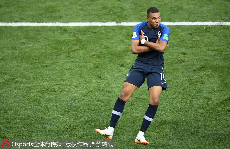 记者：切尔西已放弃签下伯恩茅斯前锋塞梅尼奥（报道：切尔西放弃引进伯恩茅斯前锋塞梅尼奥）