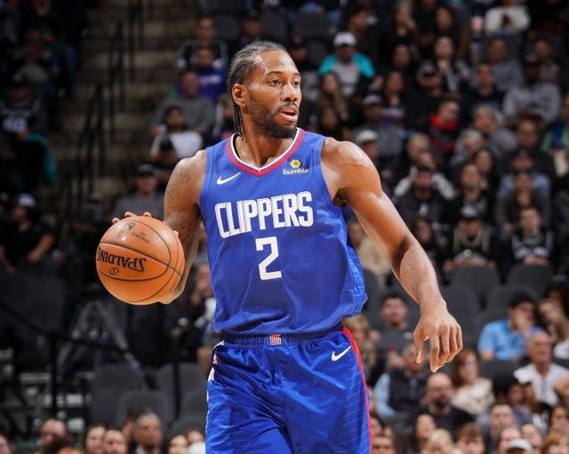 亚足联官方：成都蓉城因在亚冠单场5人染黄被罚款2500美元（亚足联处罚：成都蓉城亚冠单场5黄牌，罚款2500美元）