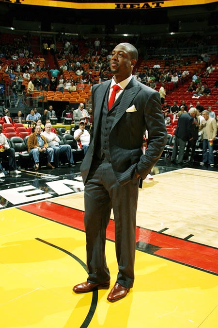 皇马官方确认米利唐左腿股二头肌撕裂将缺阵4个月（皇马官宣：米利唐左腿股二头肌撕裂，预计休战4个月）