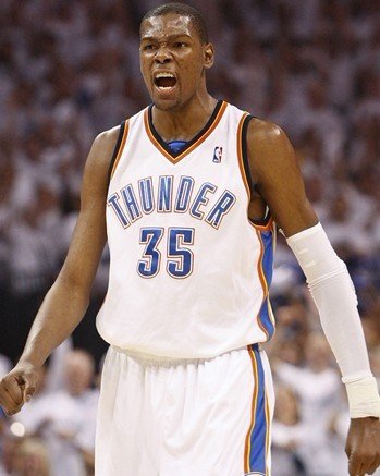 世体：下届欧国联2月12日抽签，冠军奖金总计1050万欧（世界体育报：欧国联下届抽签定于2月12日，冠军可获1050万欧元）